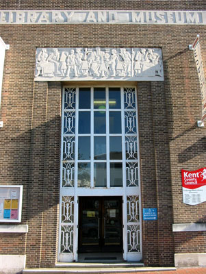 Museum, Art Gallery and Library, Tunbridge Wells / KM2005